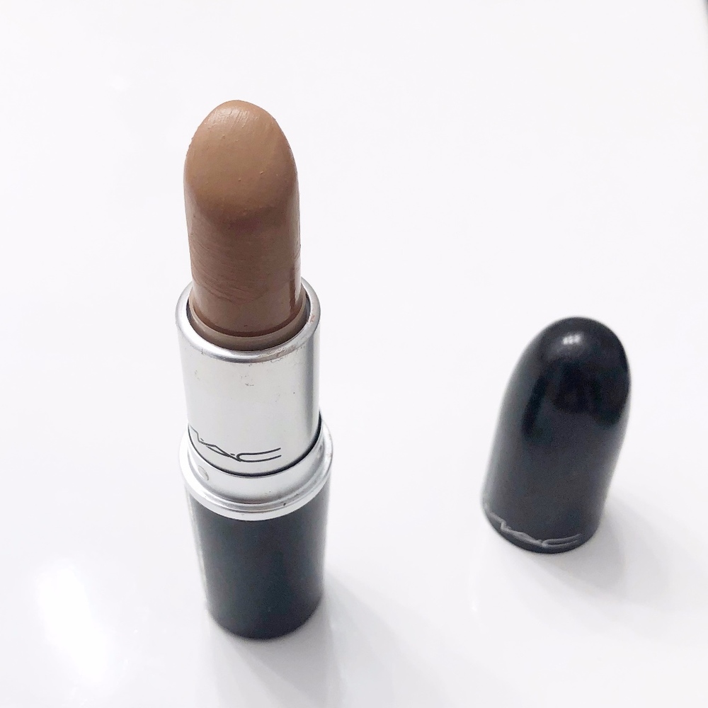 MAC Matte Lipstick in Naturally Transformed